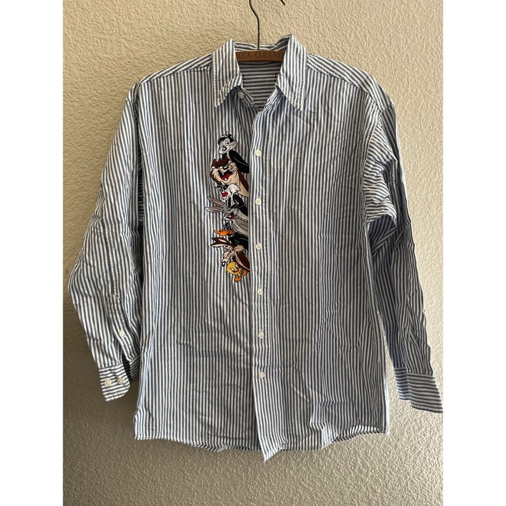 Looney Toons Embroidered Button Down Size XS